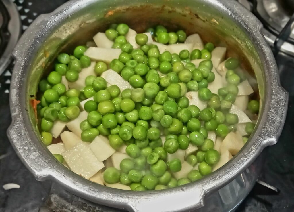 green peas added