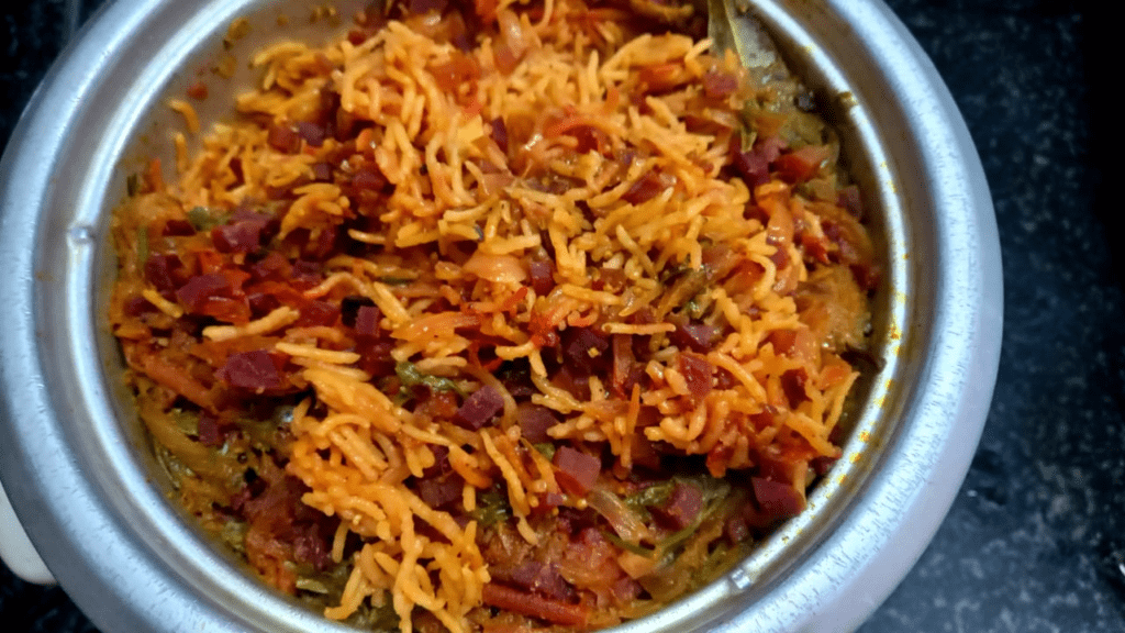 Beetroot pulao ready